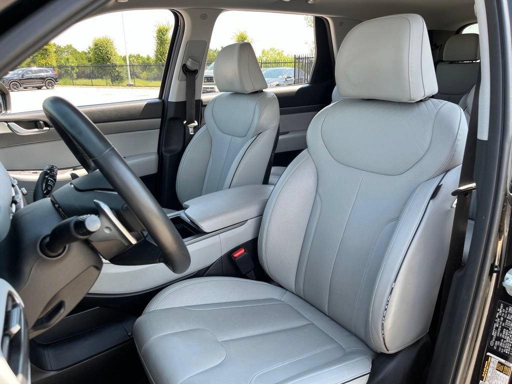 Used 2025 Hyundai Palisade SEL FWD image 23