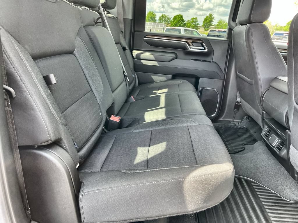 Used 2025 Chevrolet Silverado 2500 LT w/ Safety Package AWD/4WD image 26