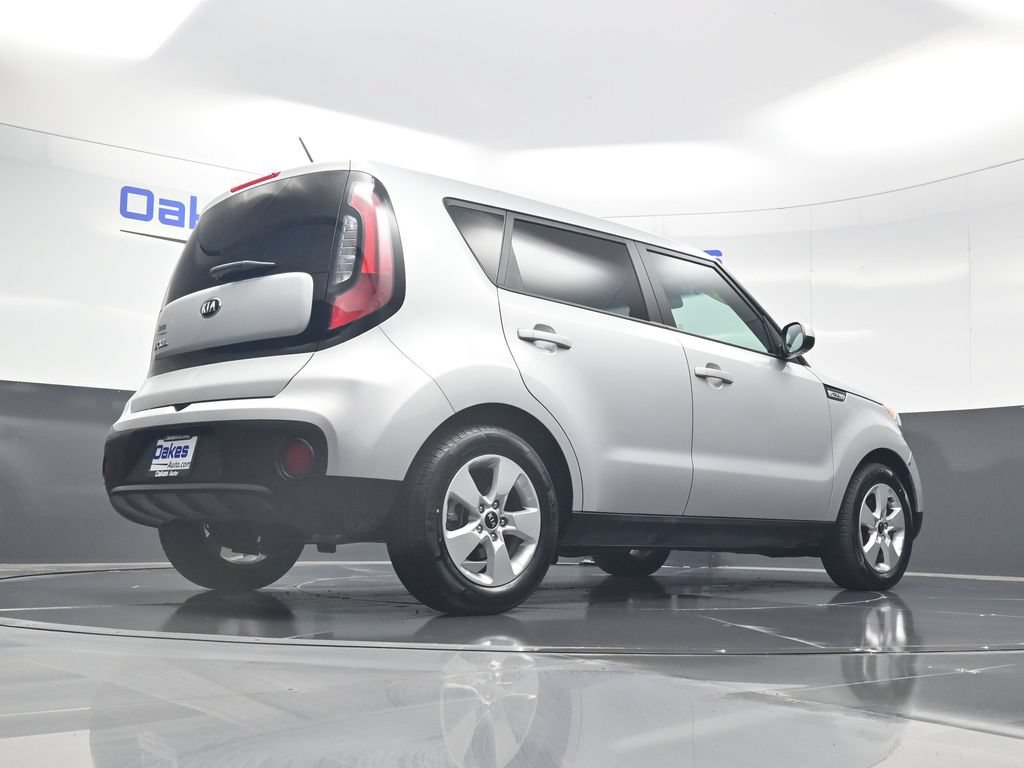 Used 2017 Kia Soul FWD image 39