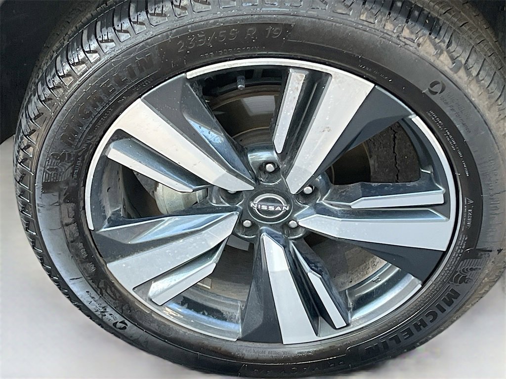 Used 2023 Nissan Rogue Platinum w/ Platinum Premium Package image 33