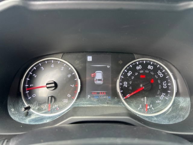 Used 2022 Toyota RAV4 XLE FWD image 22