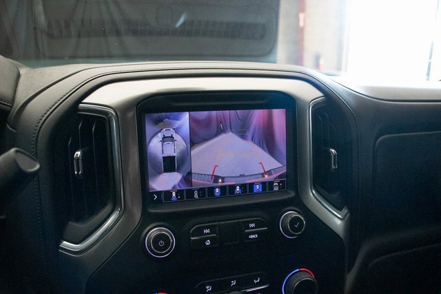 Used 2022 Chevrolet Silverado 2500 LTZ w/ LTZ Premium Package image 33