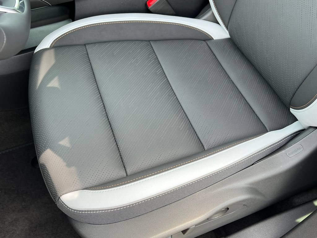 New 2026 Buick Envision Sport Touring AWD/4WD image 11
