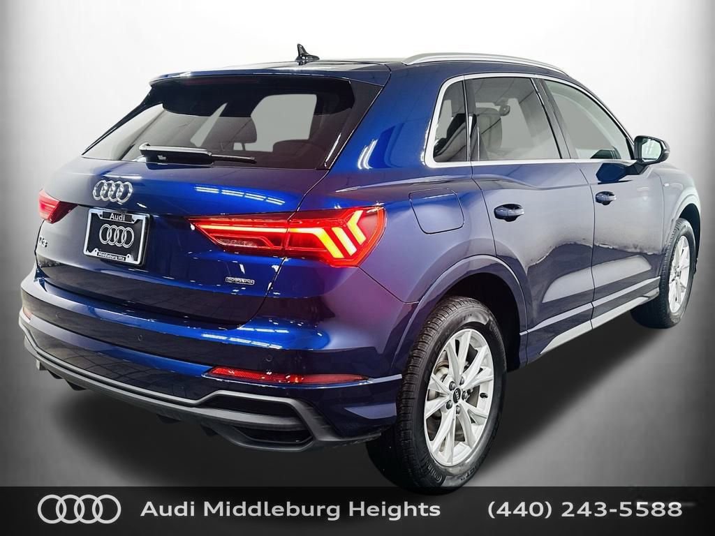 Certified 2025 Audi Q3 2.0T Premium w/ Convenience Package image 8