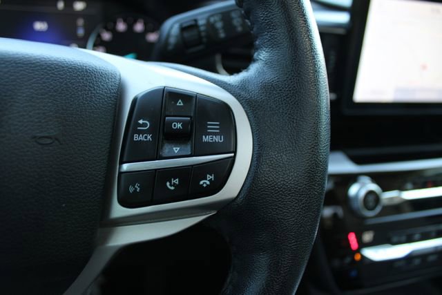Used 2021 Ford Explorer Limited w/ Equipment Group 301A AWD/4WD image 13