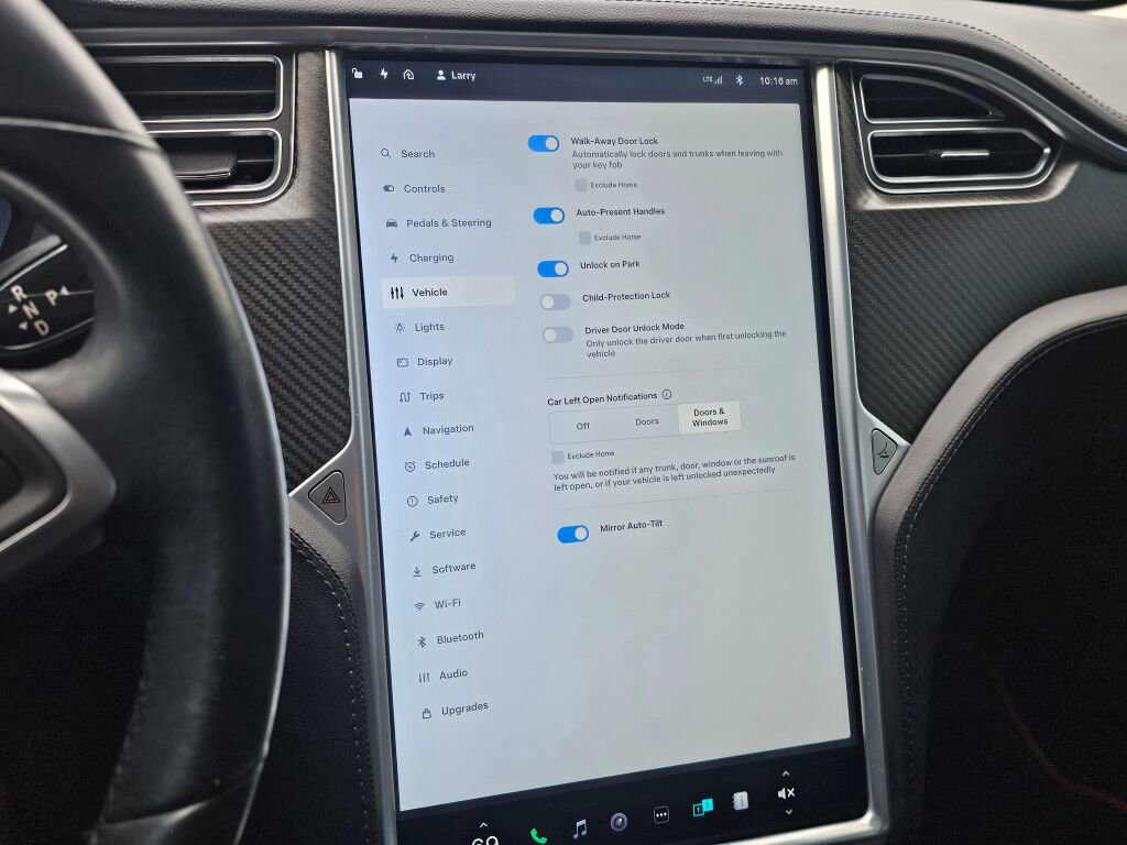 Used 2013 Tesla Model S Performance image 36