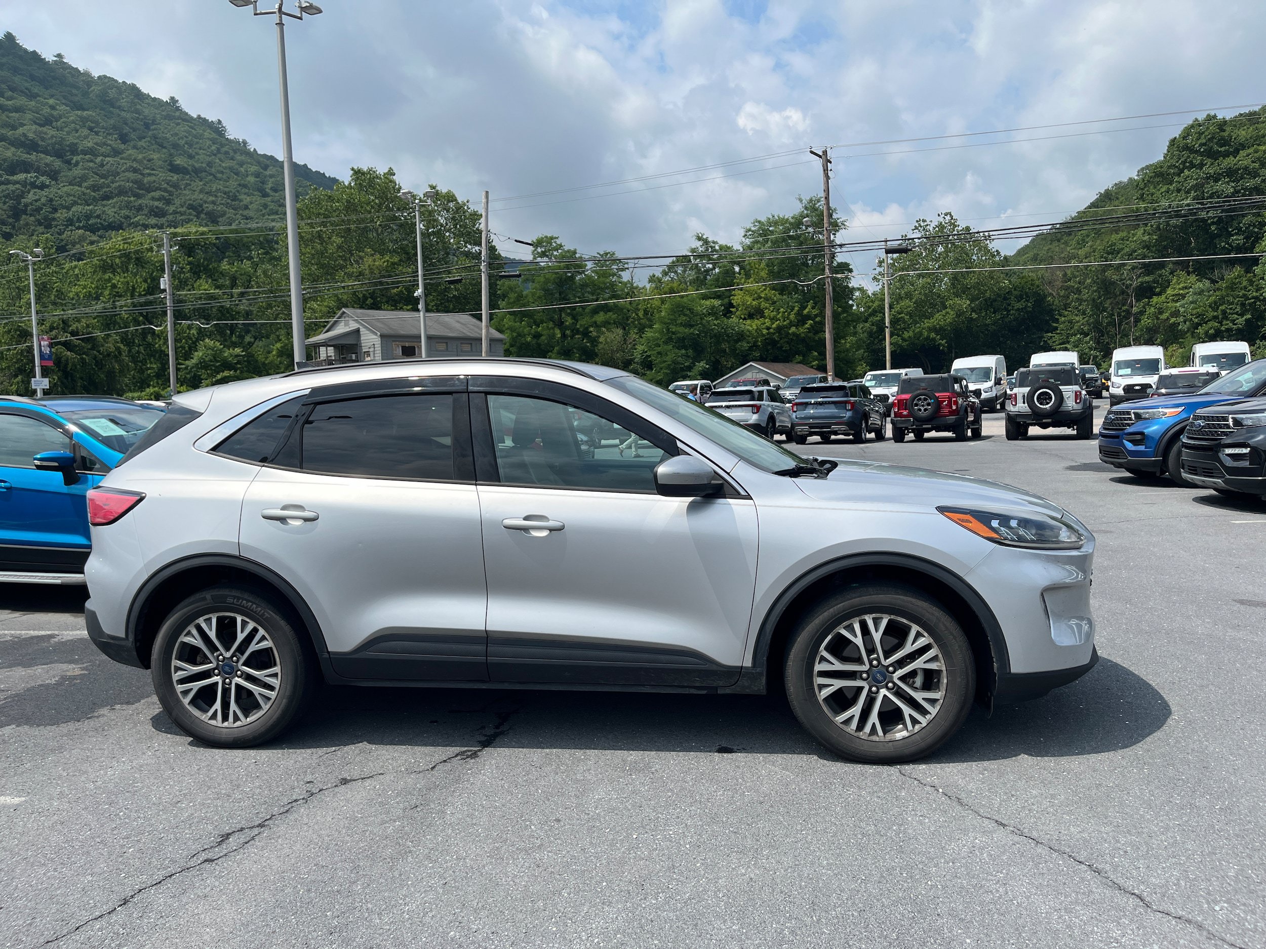 Used 2020 Ford Escape SEL AWD/4WD image 5