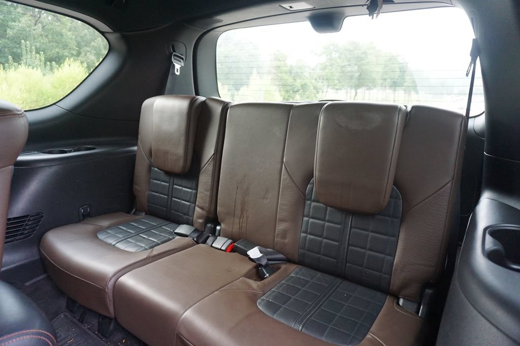 Used 2020 Nissan Armada Platinum w/ Platinum Reserve Package RWD image 18