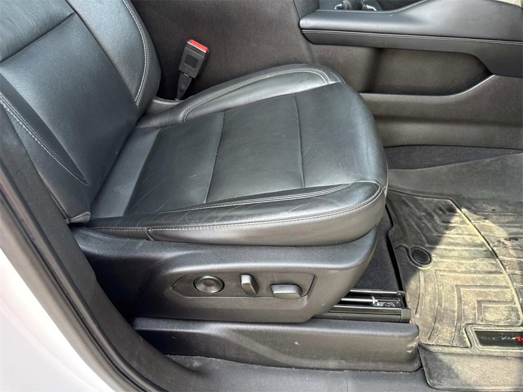 Used 2021 Chevrolet Tahoe Z71 w/ Z71 Signature Package image 30