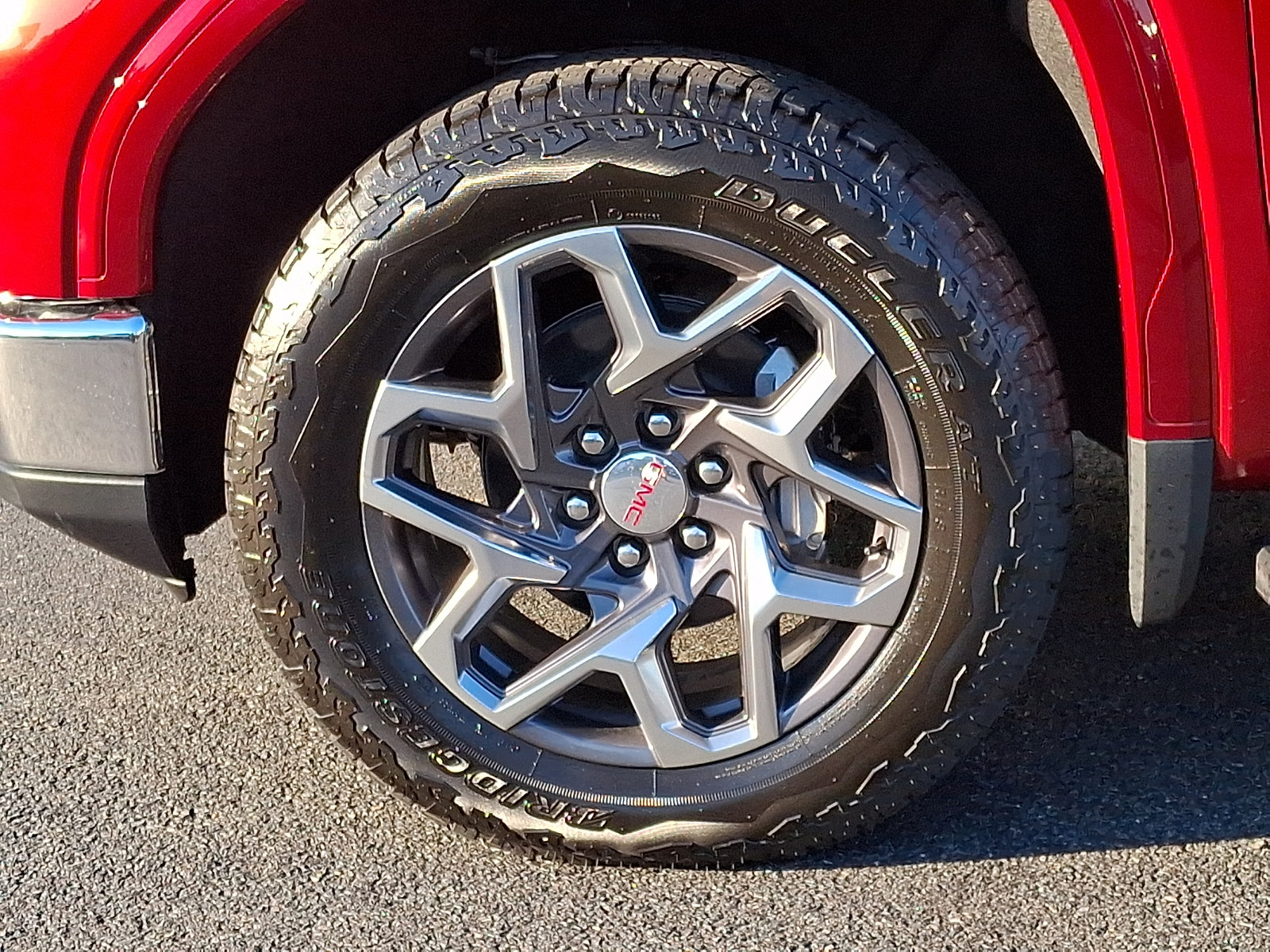 Certified 2026 GMC Sierra 1500 SLT w/ SLT Premium Plus Package AWD/4WD image 8