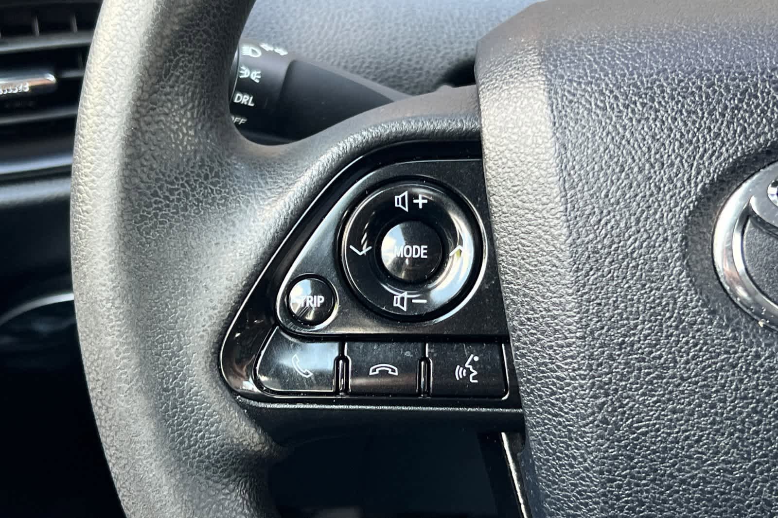 Certified 2019 Toyota Prius LE w/ Carpet Mat Package FWD image 25