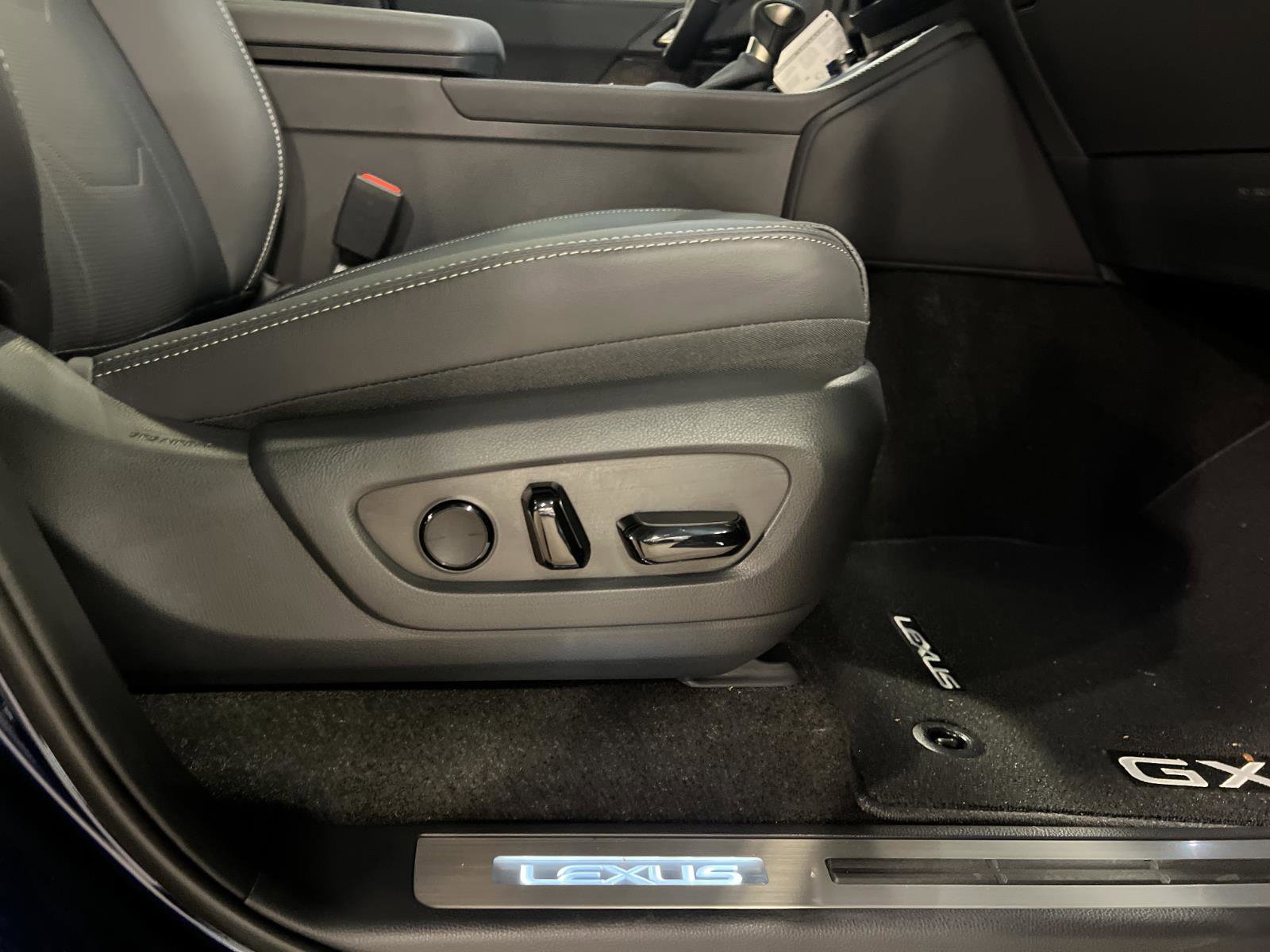 Used 2026 Lexus GX 550 GX 550 Luxury+ image 46