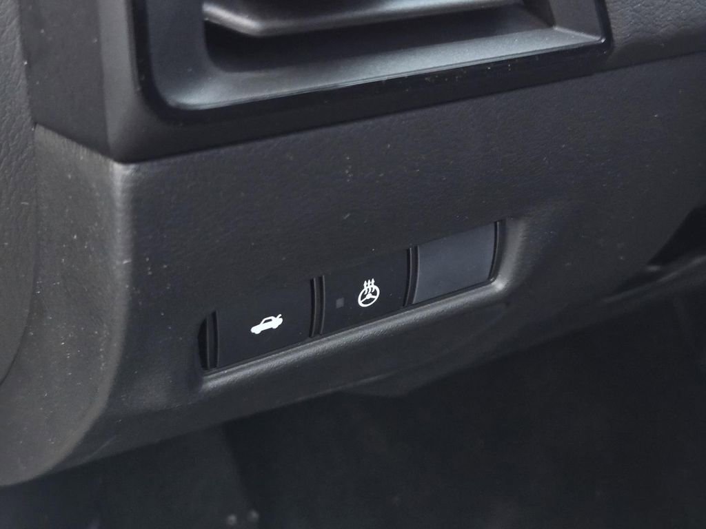New 2026 Nissan Sentra SV w/ SV Convenience Package FWD image 17