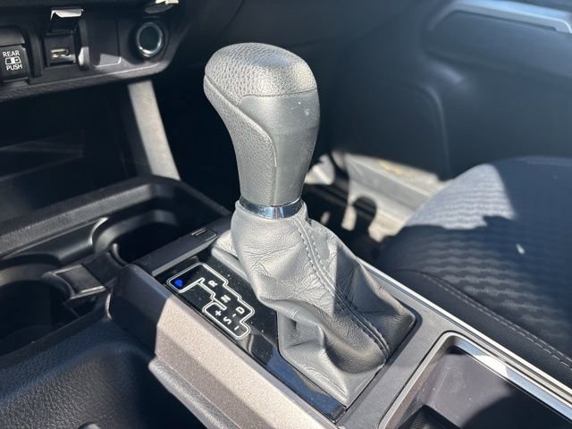 Used 2021 Toyota Tacoma SR5 w/ Trail Edition image 20