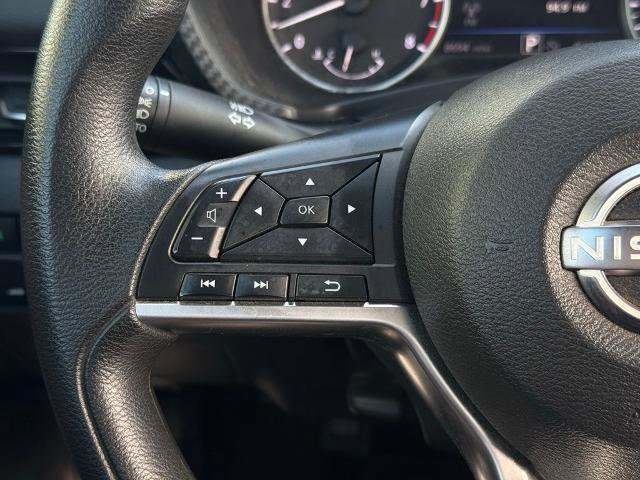 Certified 2025 Nissan Sentra SV FWD image 23