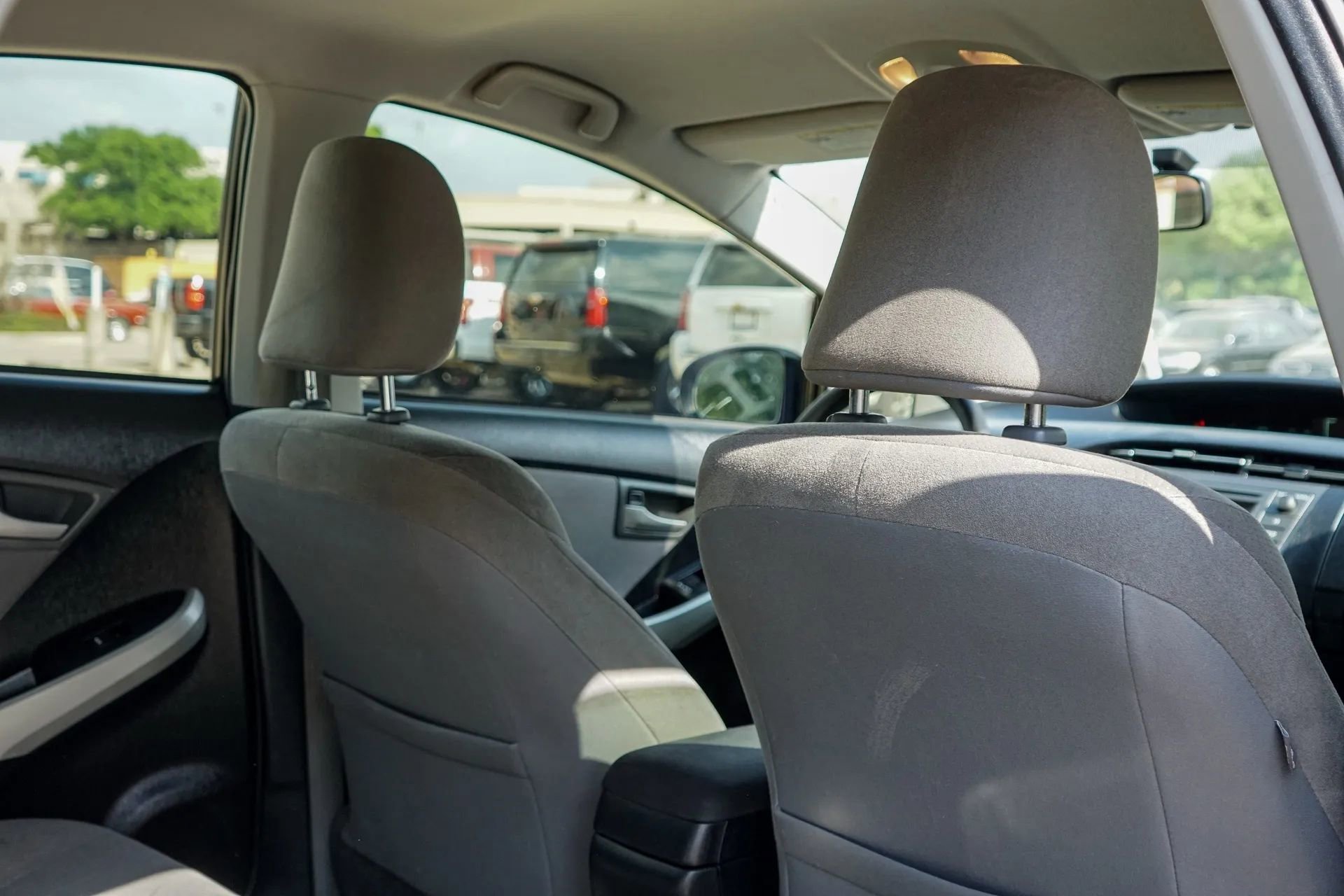 Used 2015 Toyota Prius Two image 36