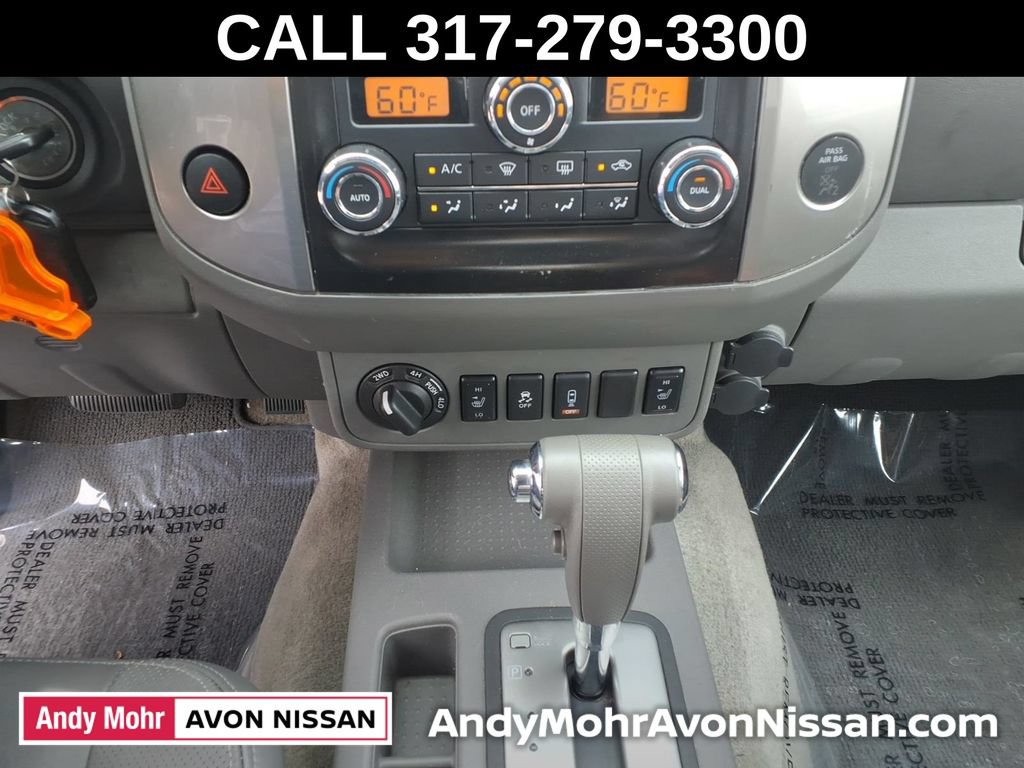 Used 2013 Nissan Frontier SL w/ Moonroof Pkg AWD/4WD image 27