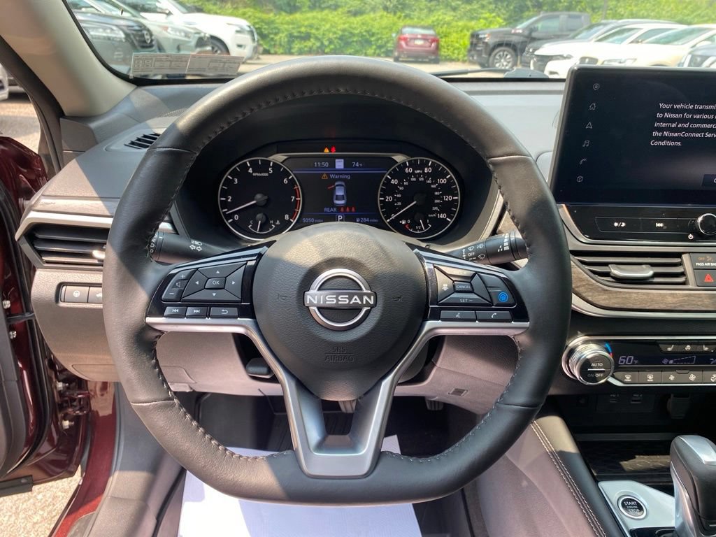 Used 2025 Nissan Altima 2.5 SL AWD/4WD image 14