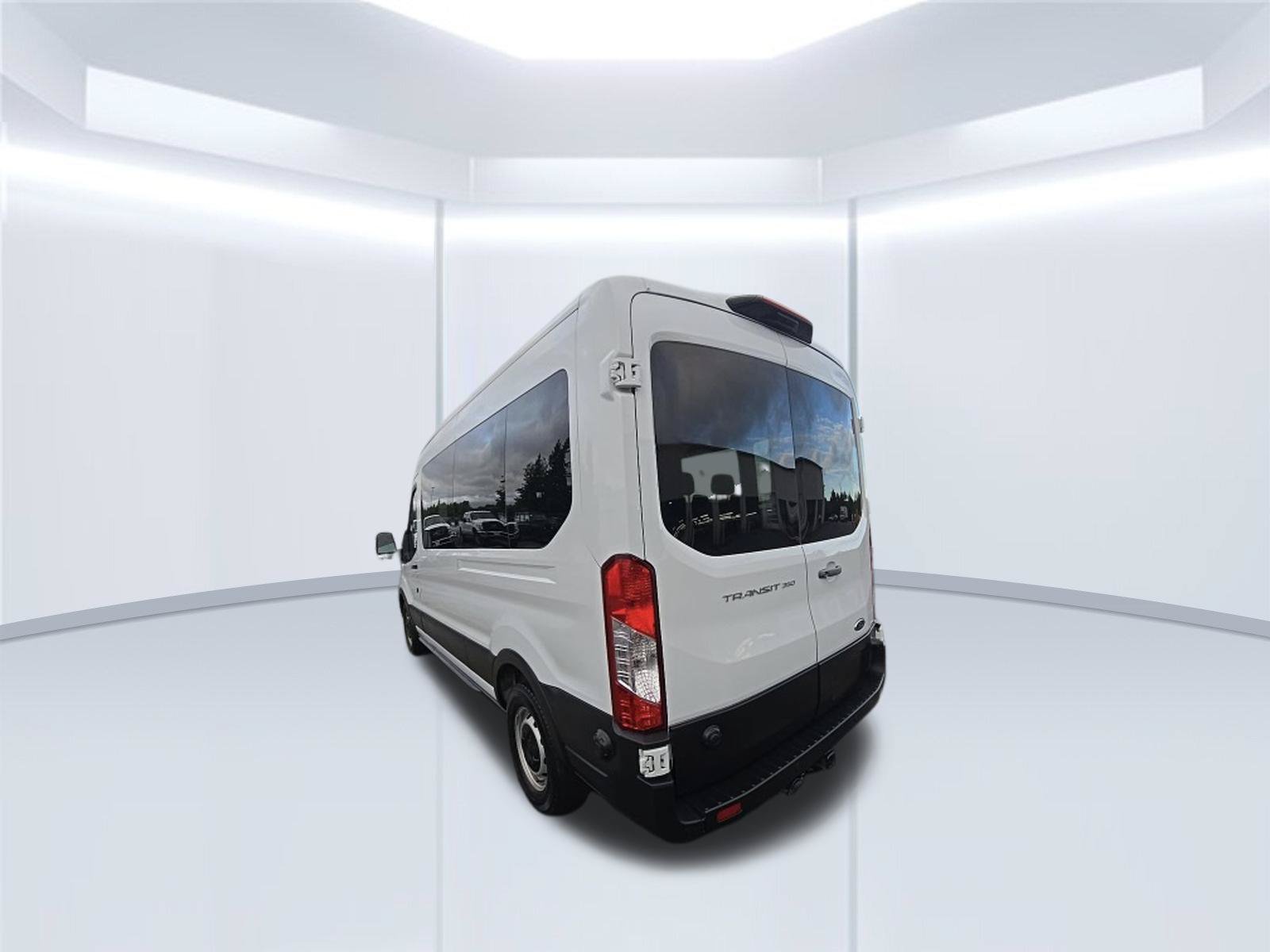 Used 2024 Ford Transit 350 XL RWD image 4