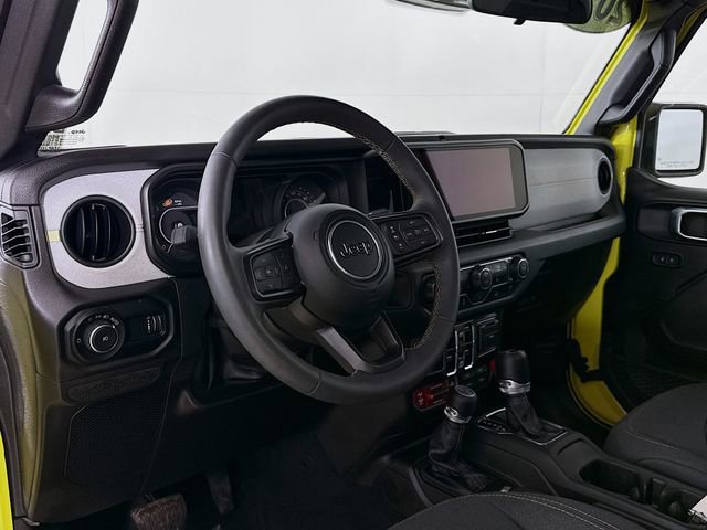 Used 2024 Jeep Wrangler Willys image 9
