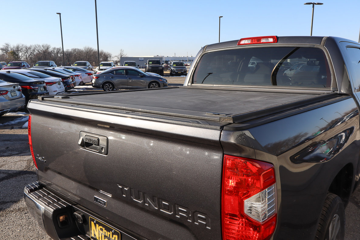 Used 2018 Toyota Tundra Limited image 13