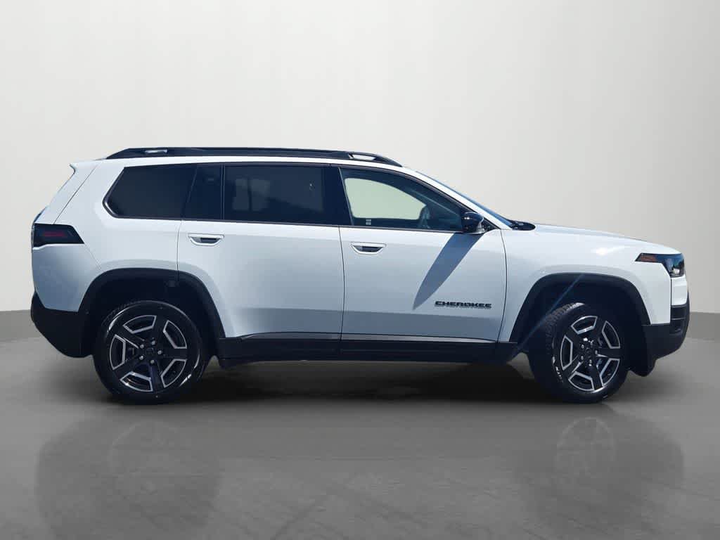 New 2026 Jeep Cherokee Laredo AWD/4WD image 7