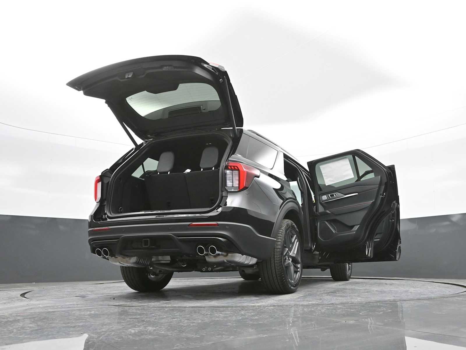 New 2026 Ford Explorer ST w/ Sun And Sound Package image 69