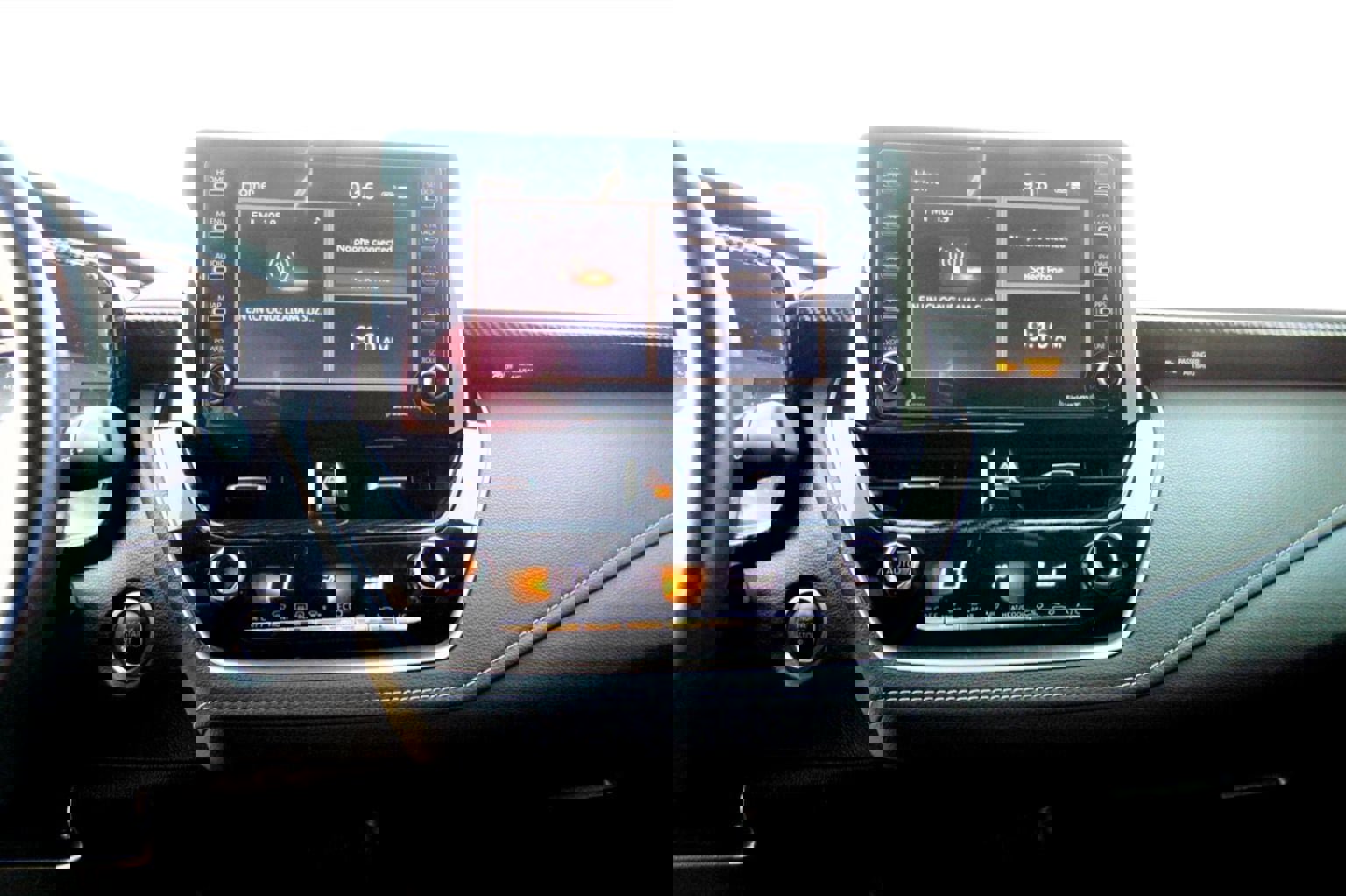 Used 2020 Toyota Corolla SE image 16