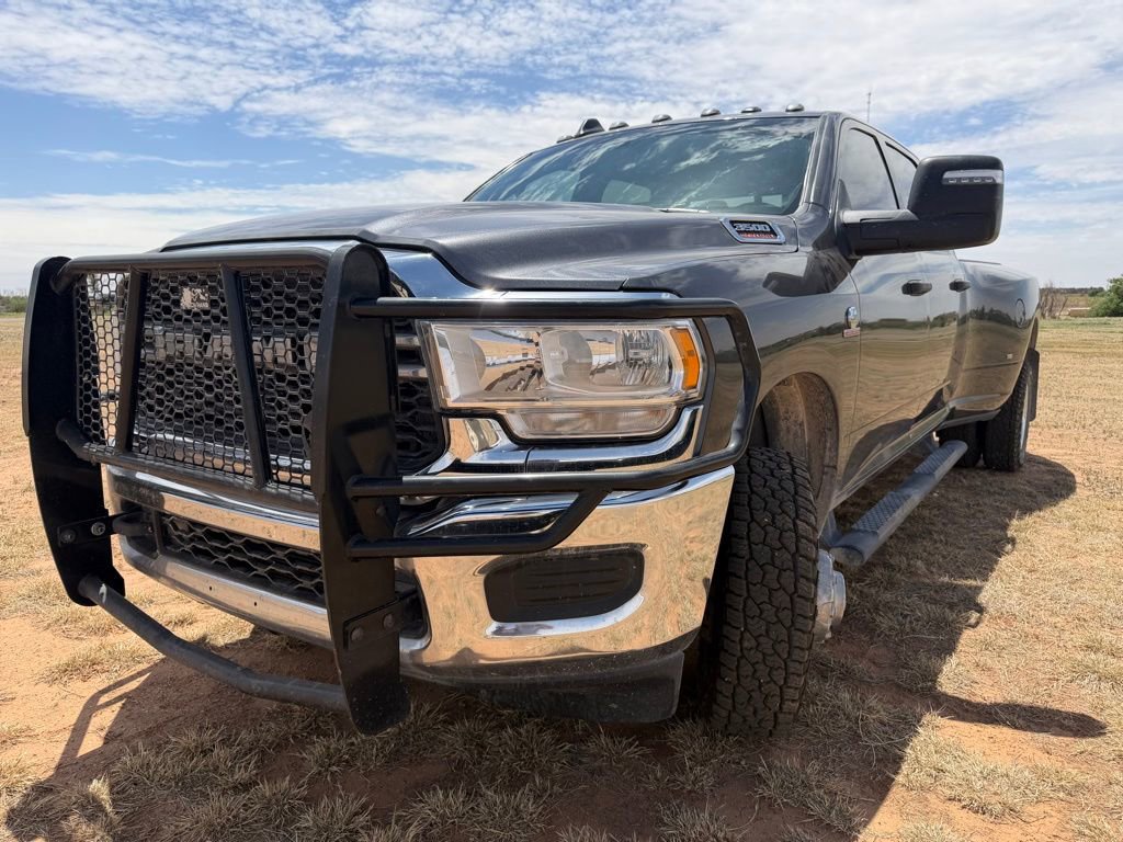 Used 2023 RAM 3500 Tradesman AWD/4WD image 3