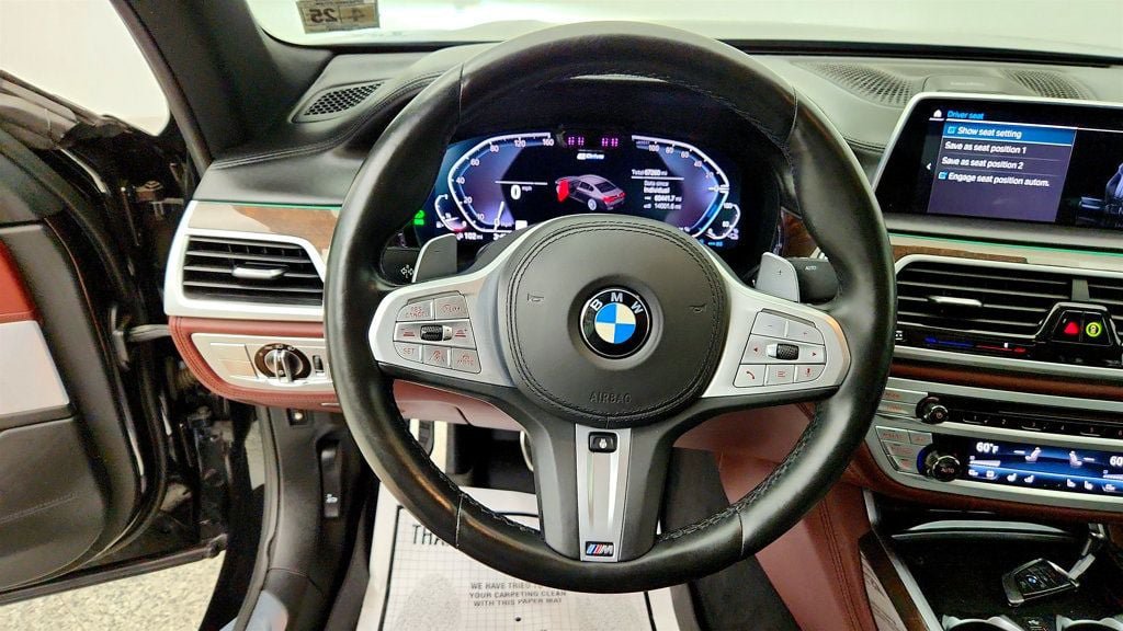 Used 2020 BMW 745e xDrive AWD/4WD image 14