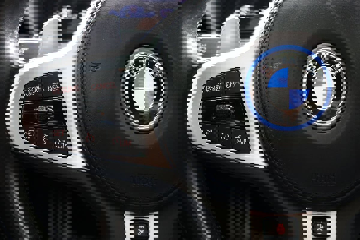 Used 2023 BMW 330e w/ M Sport Package image 28