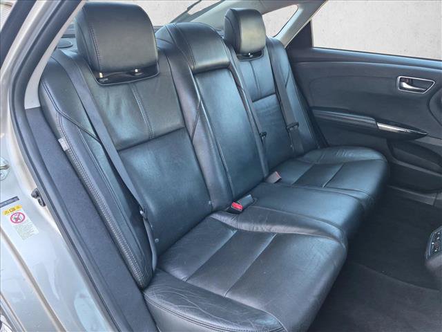 Used 2016 Toyota Avalon Limited w/ Toyota Safety Sense Package FWD image 20