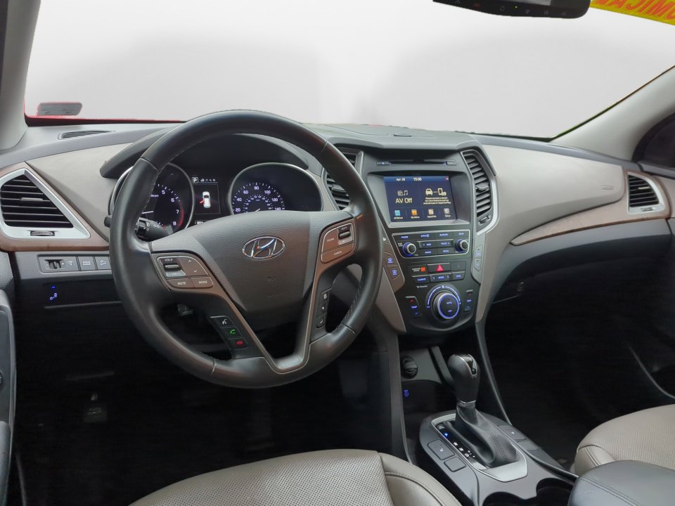 Used 2018 Hyundai Santa Fe Sport FWD image 14