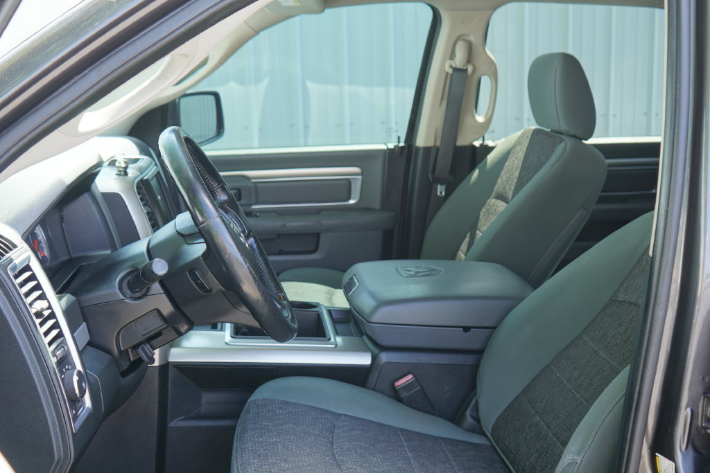 Used 2015 RAM 1500 Big Horn AWD/4WD image 13