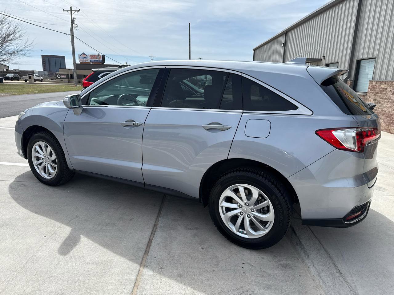 Used 2016 Acura RDX FWD w/ Technology Package image 12