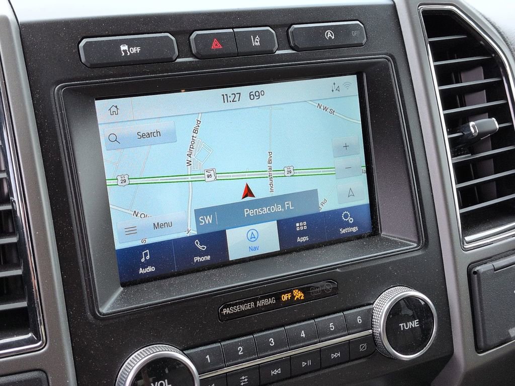 Used 2021 Ford Expedition XLT image 16