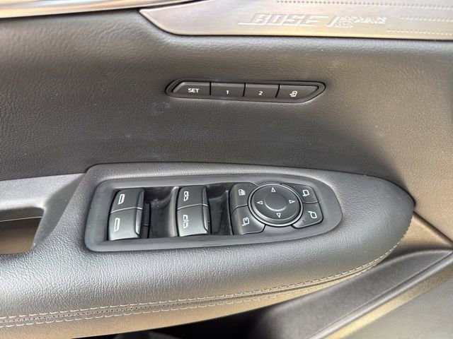 Certified 2023 Cadillac XT5 Premium Luxury AWD/4WD image 8