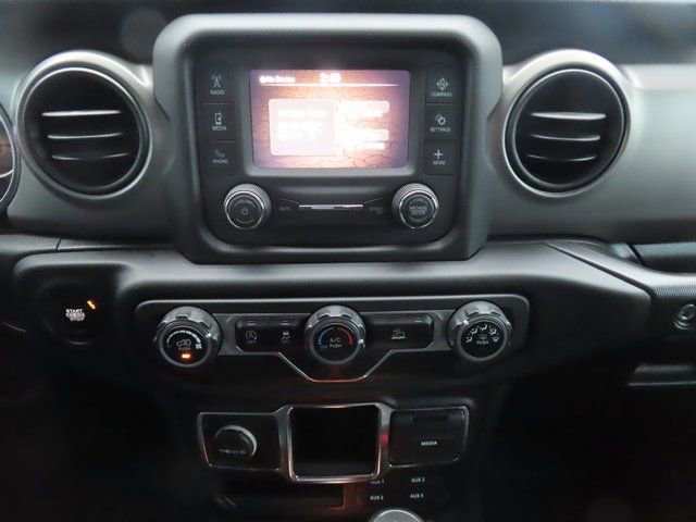 Used 2021 Jeep Wrangler Unlimited Sport image 28