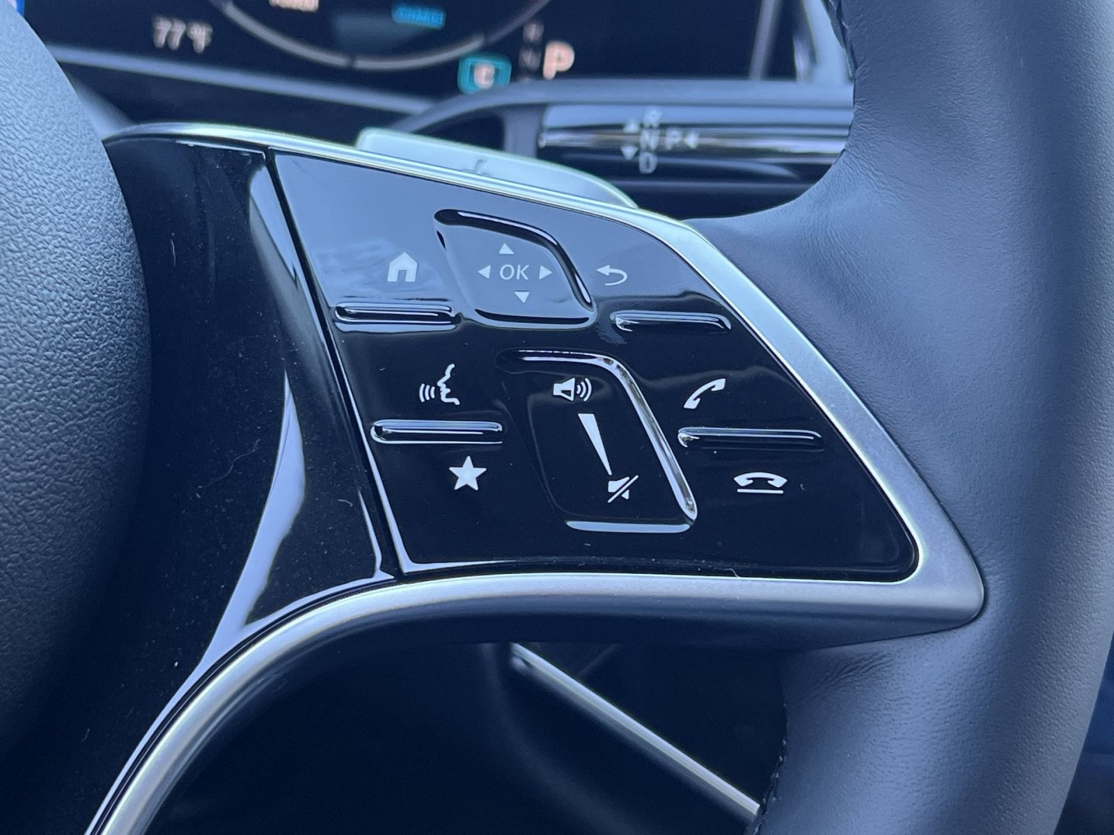 New 2027 Mercedes-Benz E 450 4MATIC Sedan image 38