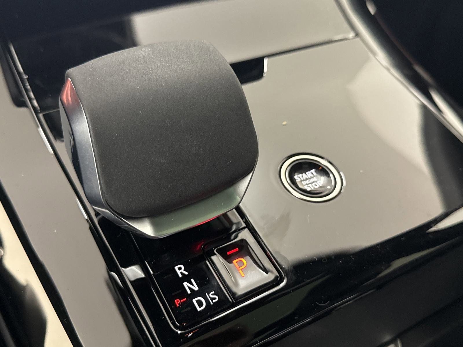 New 2025 Land Rover Range Rover Sport Dynamic SE image 19