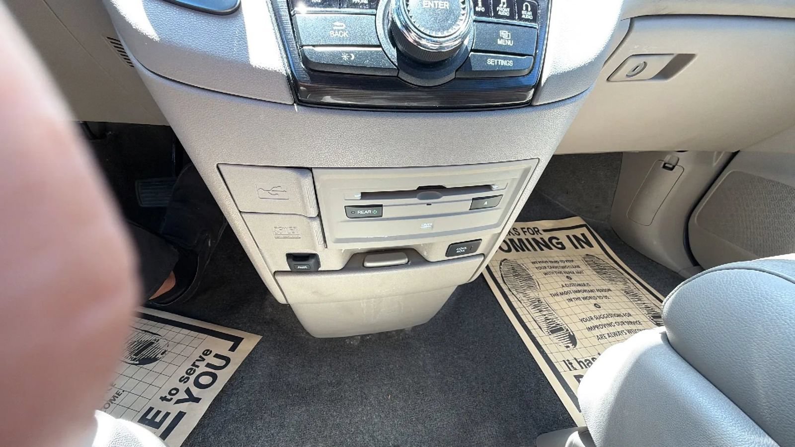 Used 2015 Honda Odyssey Touring Elite image 29