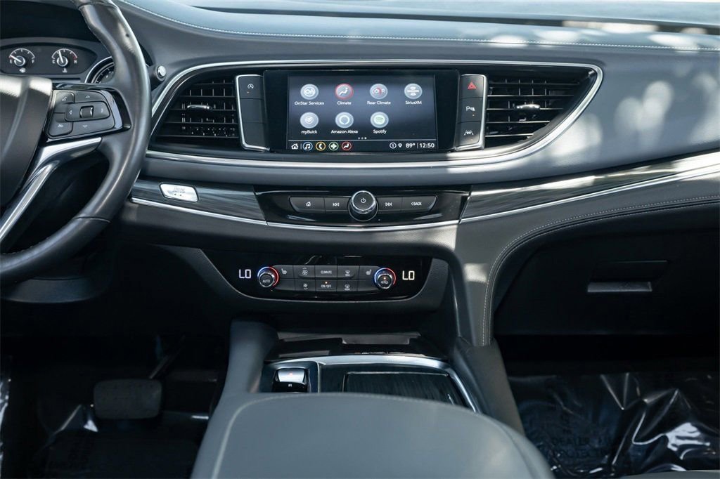 Used 2024 Buick Enclave Essence w/ Sport Touring Edition FWD image 30