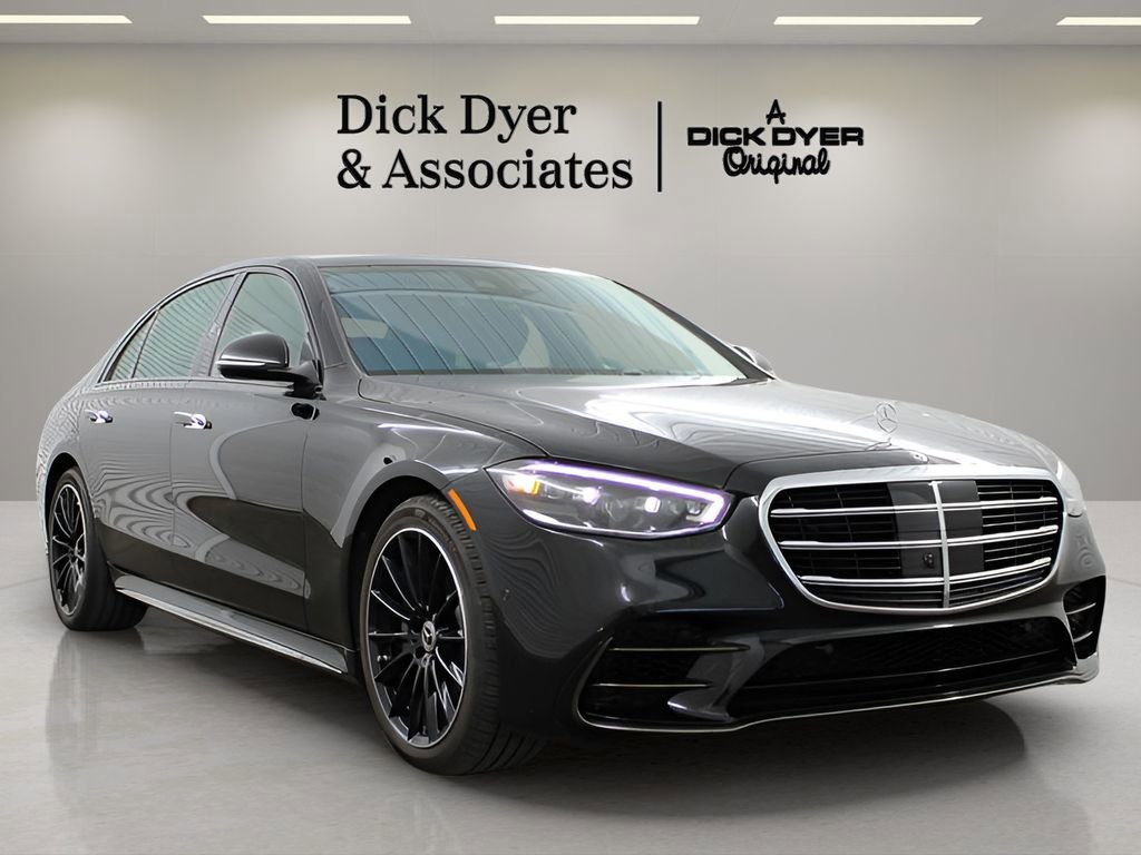 Used 2025 Mercedes-Benz S 580 4MATIC Sedan image 1