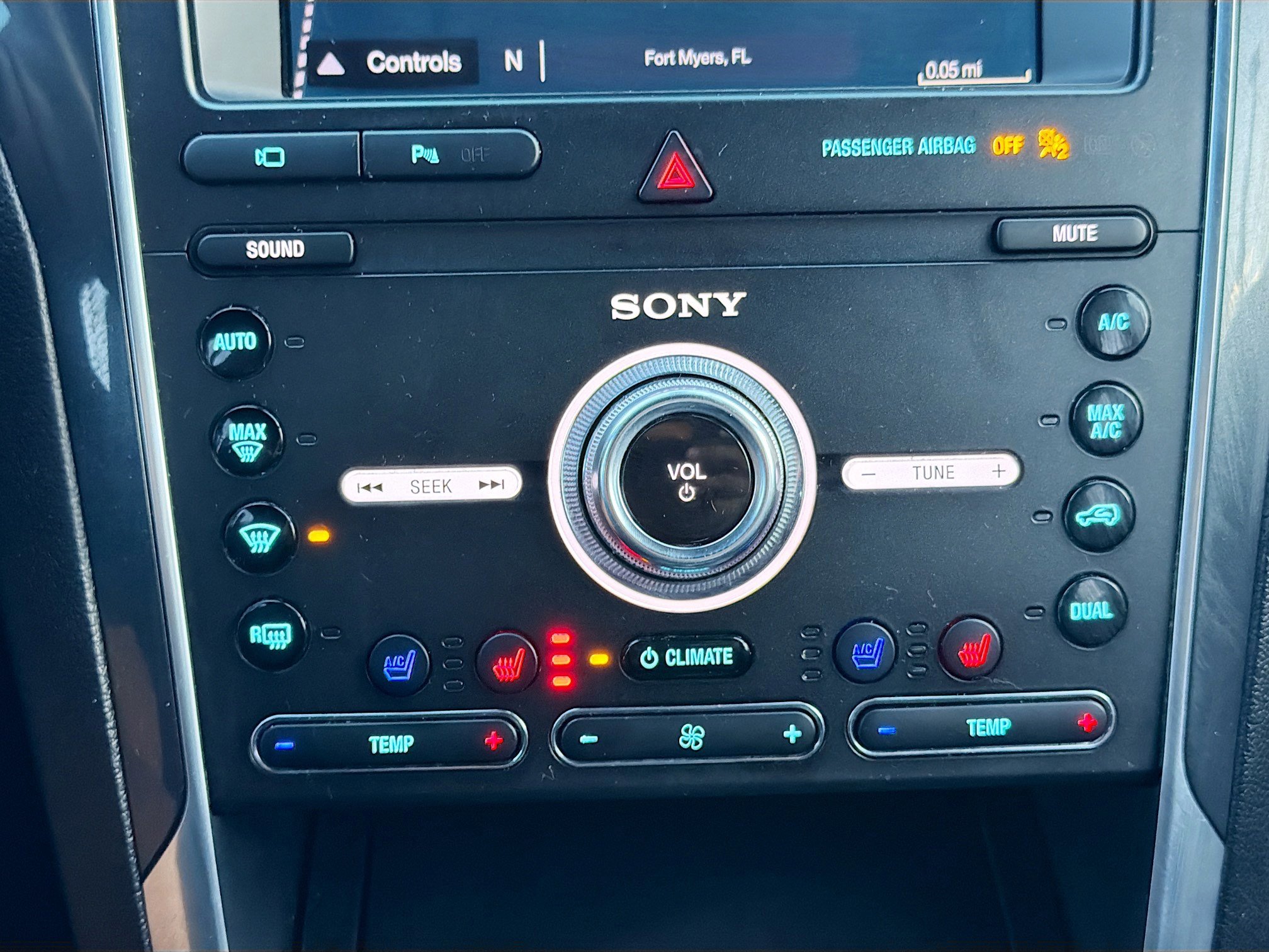 Used 2019 Ford Explorer Sport w/ Equipment Group 401A image 36