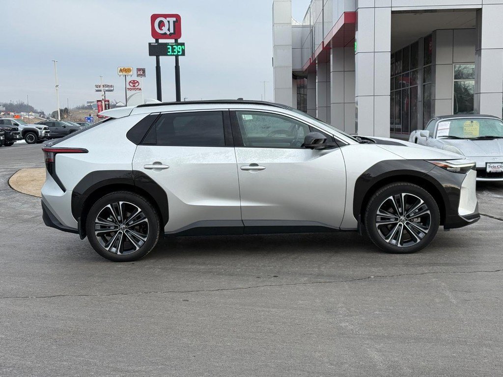 Certified 2023 Toyota bZ4X AWD w/ Weather Package image 3