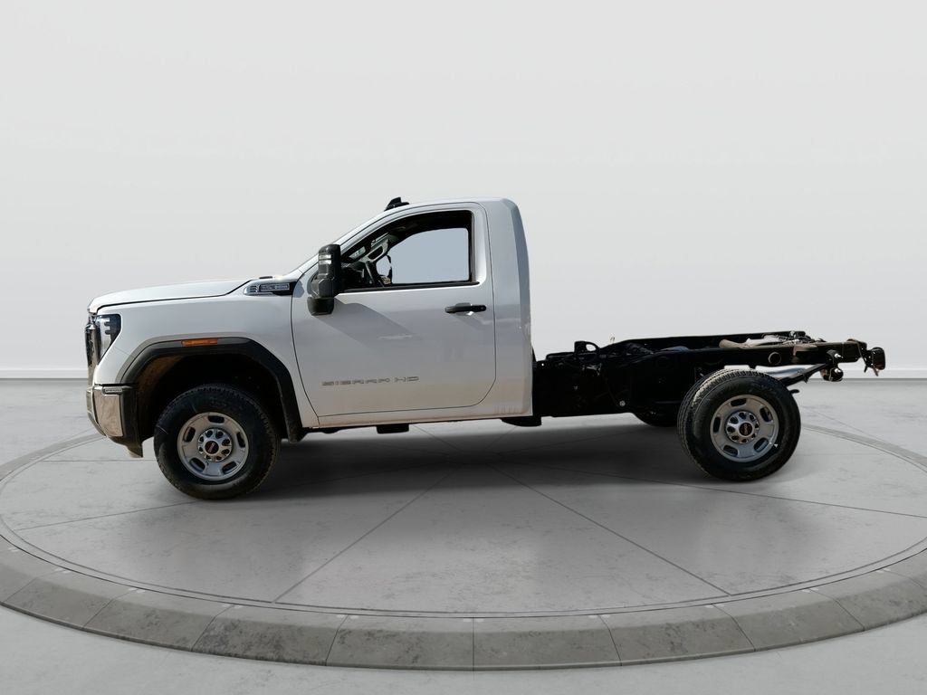 New 2025 GMC Sierra 2500 Pro w/ Convenience Package RWD image 5