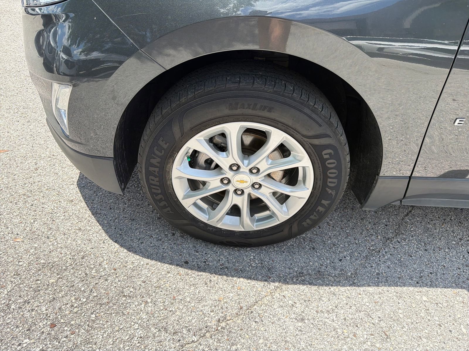 Used 2018 Chevrolet Equinox LT FWD image 11