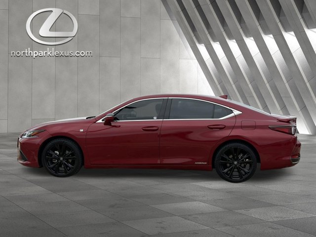 Certified 2022 Lexus ES 300h F Sport FWD image 1