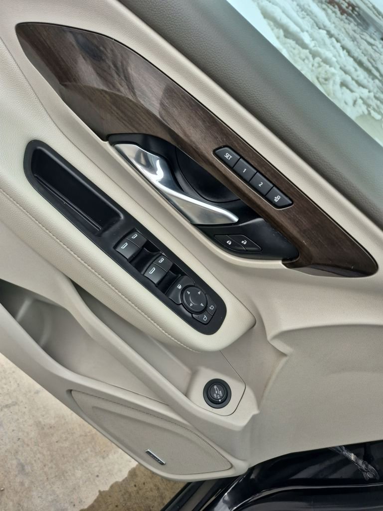 Used 2020 GMC Terrain Denali w/ Denali Premium Package image 11