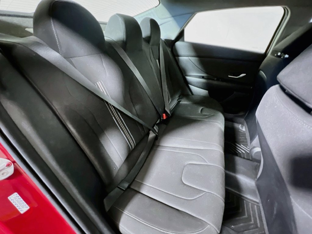Used 2023 Hyundai Elantra SEL w/ Convenience Package FWD image 24